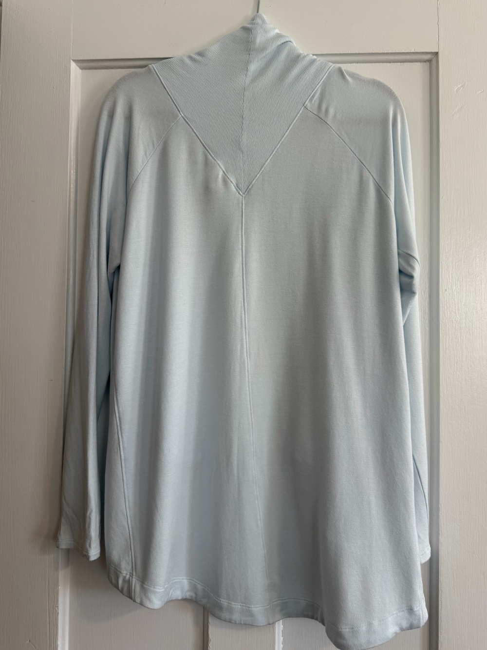 Athleta Nirvana Wear Two Ways Wrap Size Medium - Picture 4 of 11